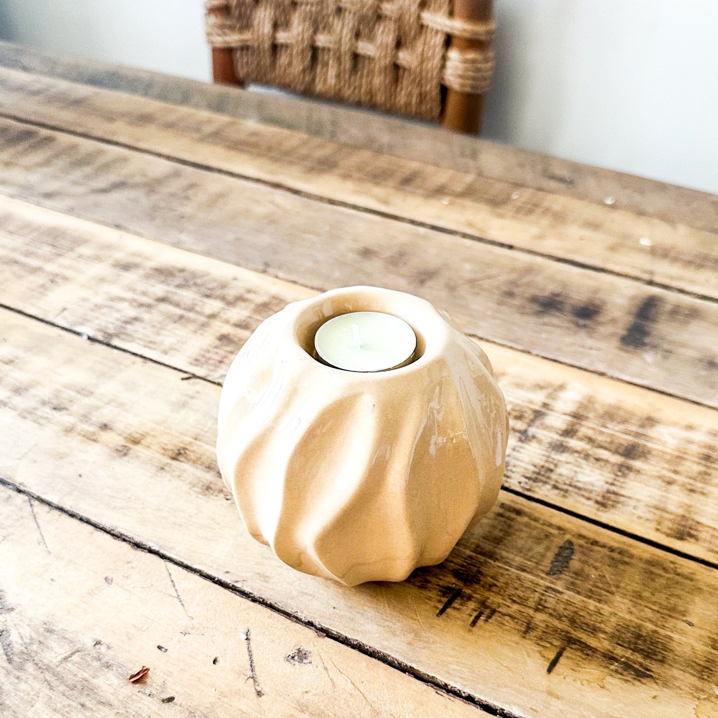 Portavela Cerámica Esmaltada con Relieves - 4 Diseños Únicos