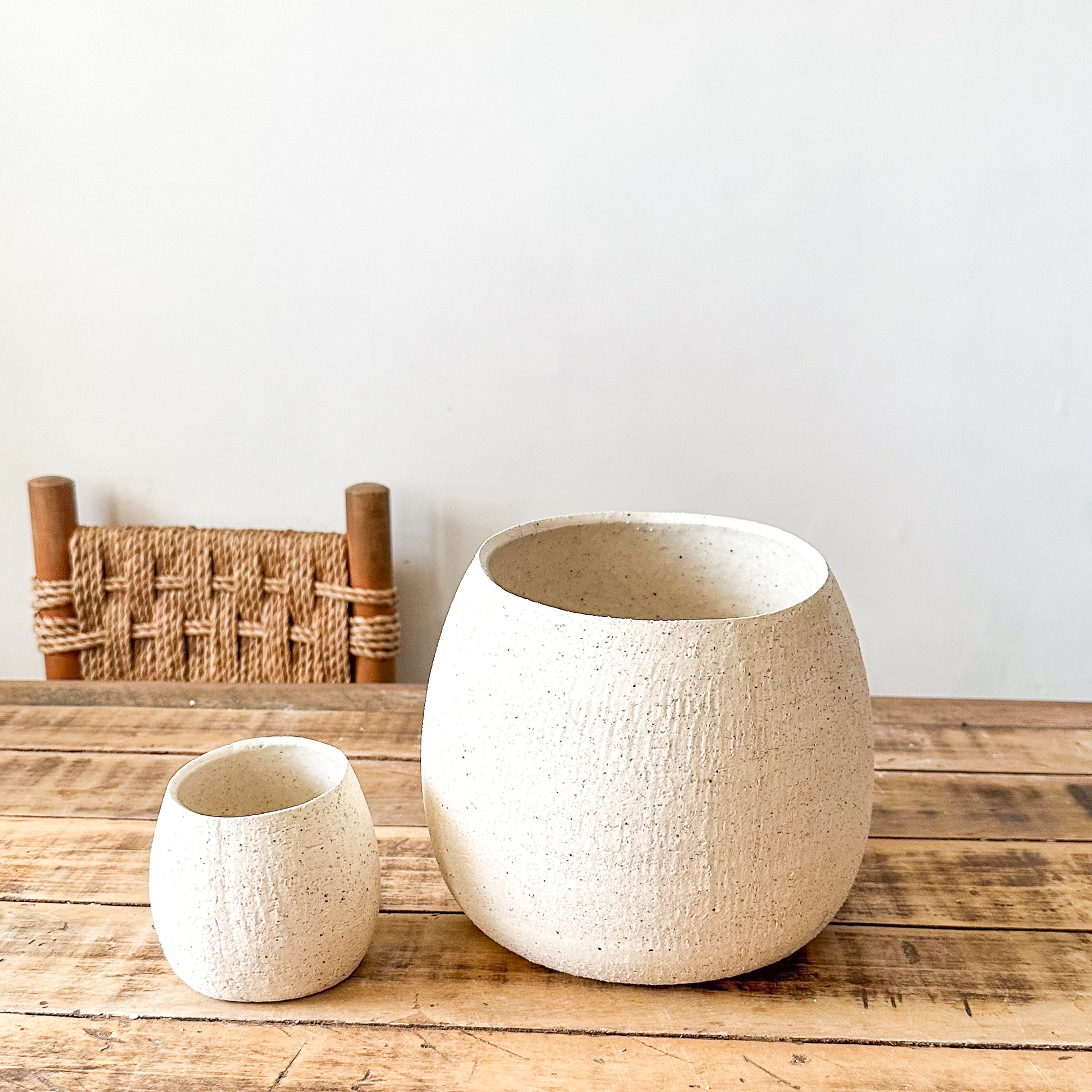 Porta Macetero Cerámica Rústica 20cm - Acabado Artesanal Porta Macetero Frank Home Chile