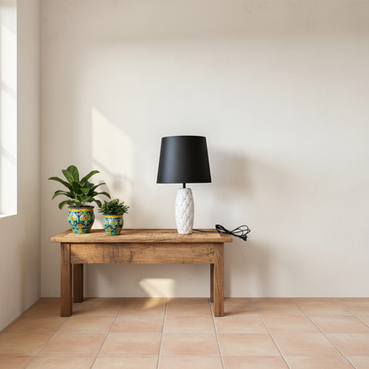 Lámpara de Mesa Cerámica Esmaltada Capitoné Pantalla Negra Lampara de mesa Frank Home Chile