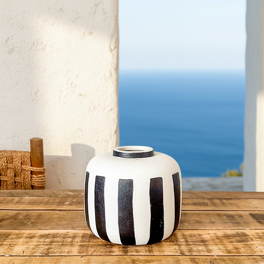 Florero Cerámica Blanco y Negro 17cm Artesanal | Frank Home Florero Frank Home Chile