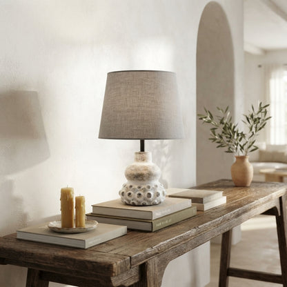 Mini Lámpara Cerámica Rústica Pantalla Grafito Lampara de mesa y escritorio Frank Home Chile