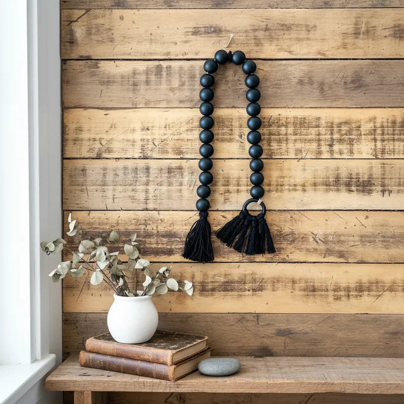 Adorno cuentas madera negras con borlas Adorno Frank Home Chile