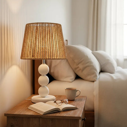 Lámpara Base Madera Blanca Pantalla Yute 40cm Lampara de mesa y escritorio Frank Home Chile