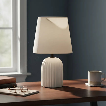 Lámpara de Mesa Acanalada Lampara de mesa y escritorio Frank Home Chile